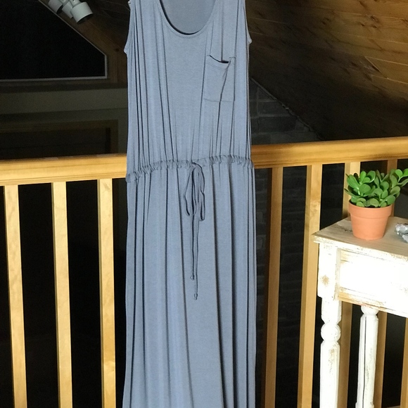 bobeau Dresses & Skirts - Bobeau~Maxi dress~Sz S